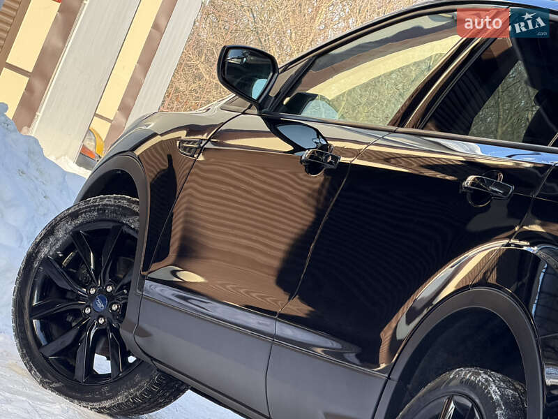 Позашляховик / Кросовер Ford Escape 2018 в Дрогобичі