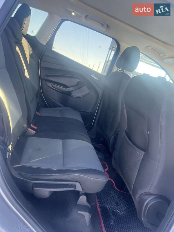 Внедорожник / Кроссовер Ford Escape 2016 в Виннице