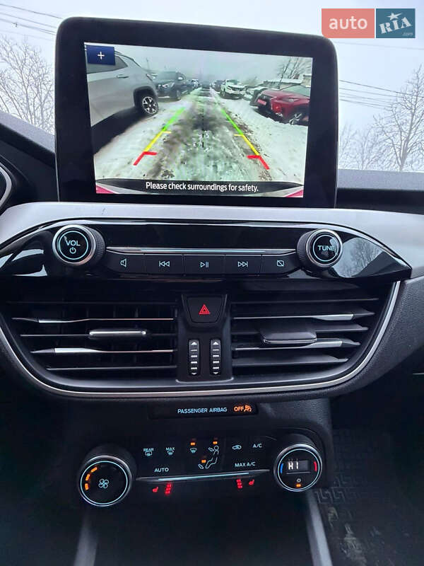 Позашляховик / Кросовер Ford Escape 2020 в Львові