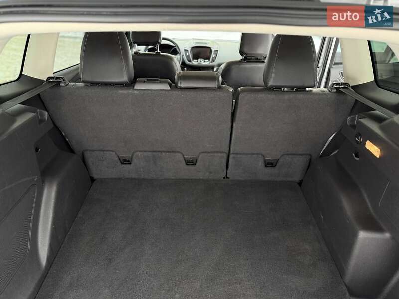 Внедорожник / Кроссовер Ford Escape 2018 в Хмельницком