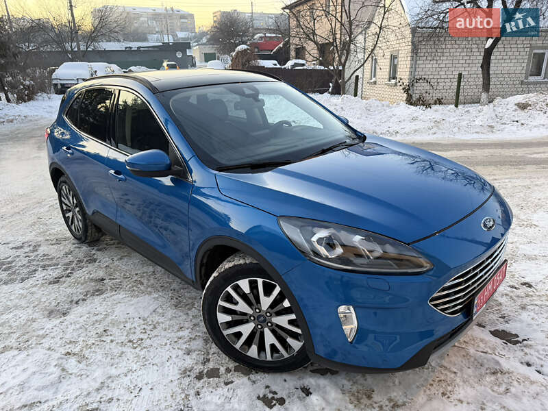 Позашляховик / Кросовер Ford Escape 2020 в Рівному