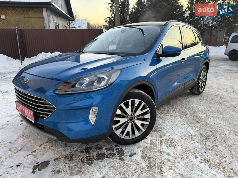 Позашляховик / Кросовер Ford Escape 2020 в Рівному