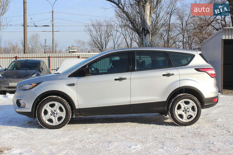 Позашляховик / Кросовер Ford Escape 2018 в Дніпрі