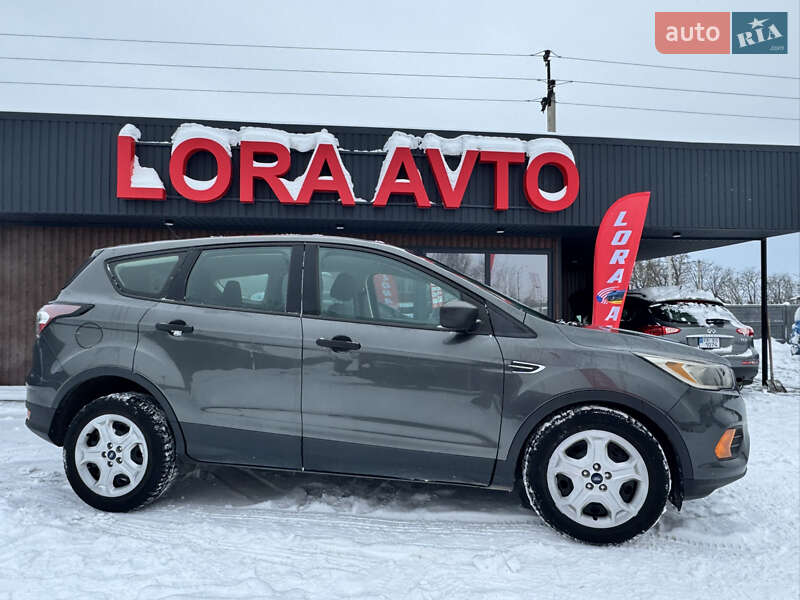 Внедорожник / Кроссовер Ford Escape 2016 в Остроге фото 7 Внедорожник / Кроссовер Ford Escape 2016 в Остроге