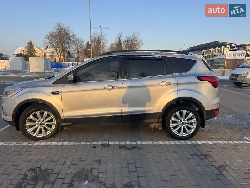 Позашляховик / Кросовер Ford Escape 2019 в Коломиї фото 11 Позашляховик / Кросовер Ford Escape 2019 в Коломиї