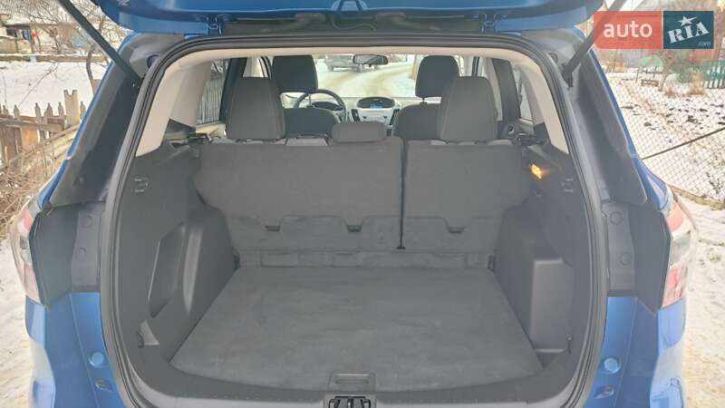 Позашляховик / Кросовер Ford Escape 2017 в Дубні фото 18 Позашляховик / Кросовер Ford Escape 2017 в Дубні