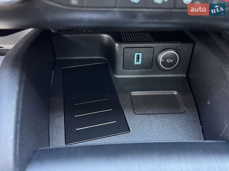 Внедорожник / Кроссовер Ford Escape 2020 в Днепре фото 53 Внедорожник / Кроссовер Ford Escape 2020 в Днепре