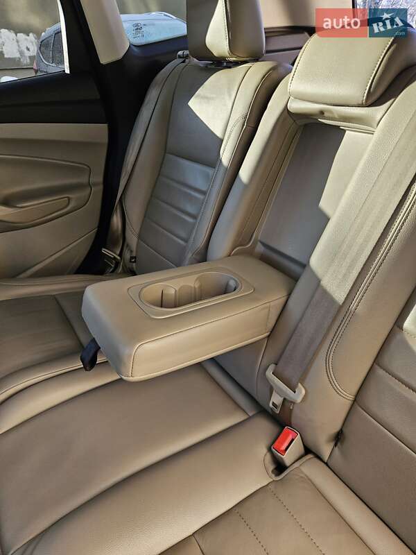 Внедорожник / Кроссовер Ford Escape 2014 в Киеве фото 13 Внедорожник / Кроссовер Ford Escape 2014 в Киеве