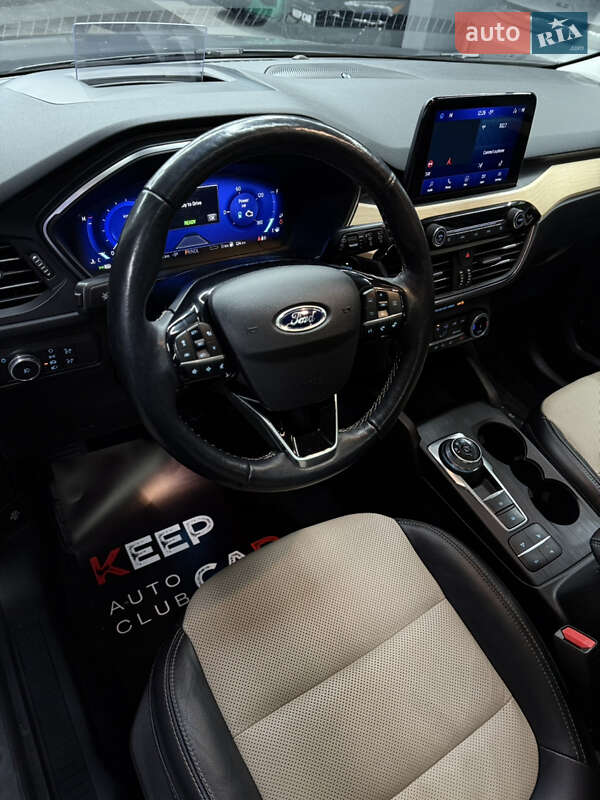 Позашляховик / Кросовер Ford Escape 2022 в Одесі