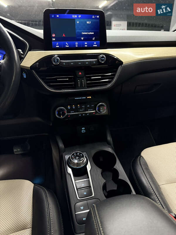 Позашляховик / Кросовер Ford Escape 2022 в Одесі