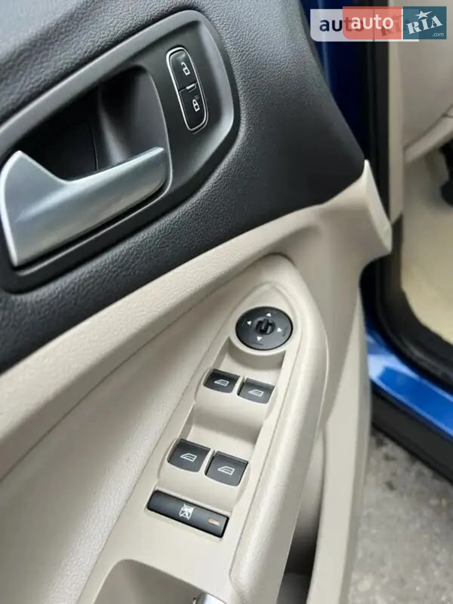 2017 Ford Escape - мініатюра 6