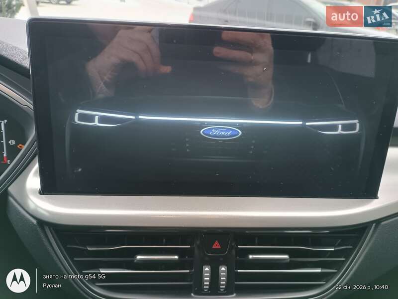 Внедорожник / Кроссовер Ford Escape 2023 в Хусте