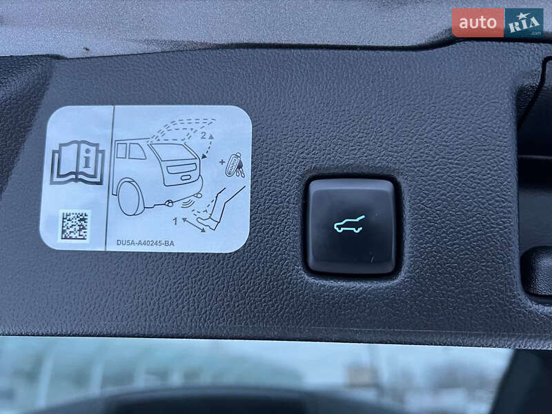 Внедорожник / Кроссовер Ford Escape 2020 в Полтаве