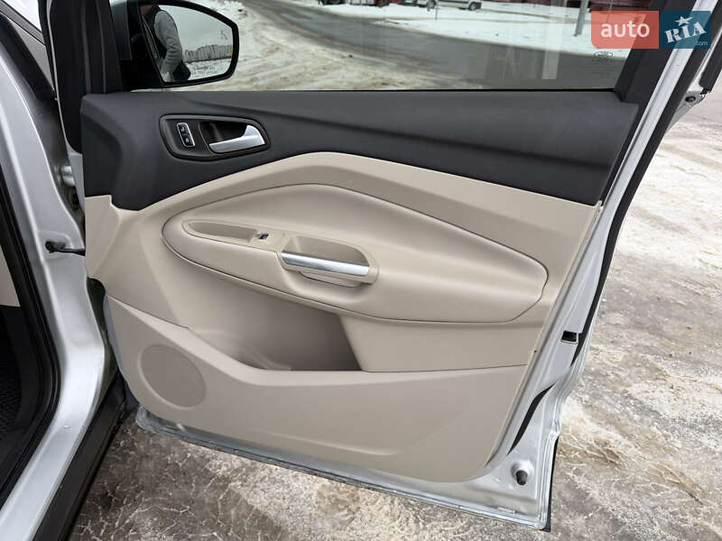 Позашляховик / Кросовер Ford Escape 2016 в Вінниці фото 75 Позашляховик / Кросовер Ford Escape 2016 в Вінниці