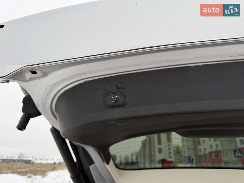 Позашляховик / Кросовер Ford Escape 2016 в Вінниці фото 85 Позашляховик / Кросовер Ford Escape 2016 в Вінниці