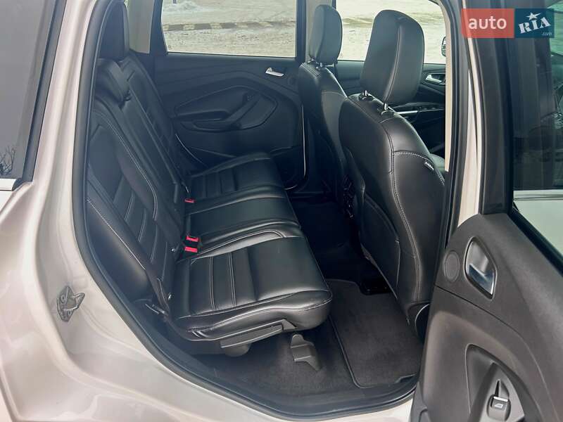 Позашляховик / Кросовер Ford Escape 2019 в Житомирі