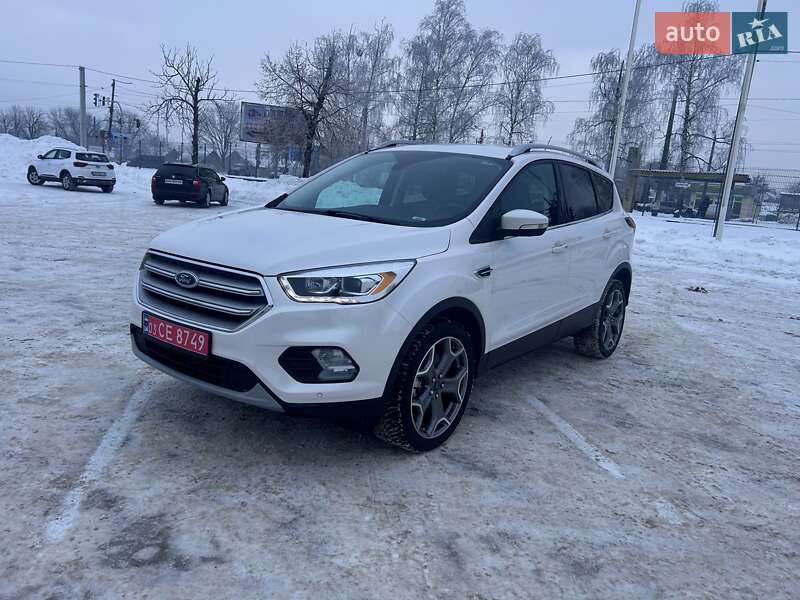 Позашляховик / Кросовер Ford Escape 2019 в Житомирі