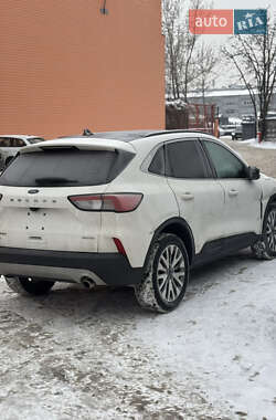 Внедорожник / Кроссовер Ford Escape 2022 в Киеве