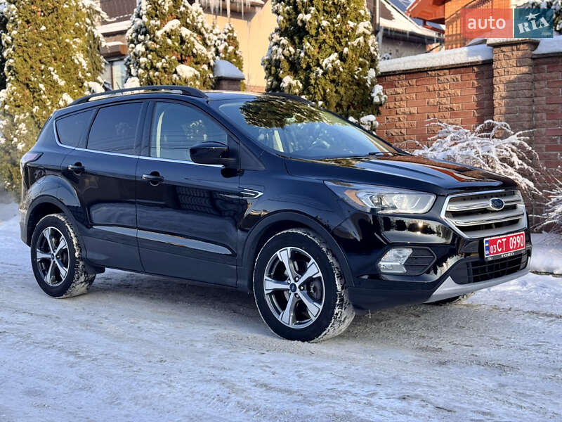 Внедорожник / Кроссовер Ford Escape 2018 в Киеве фото 4 Внедорожник / Кроссовер Ford Escape 2018 в Киеве