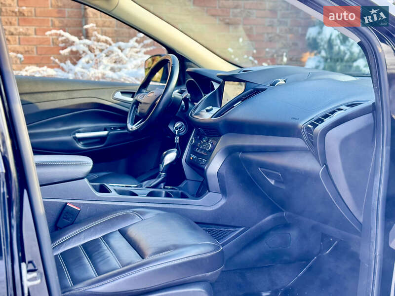 Внедорожник / Кроссовер Ford Escape 2018 в Киеве фото 30 Внедорожник / Кроссовер Ford Escape 2018 в Киеве