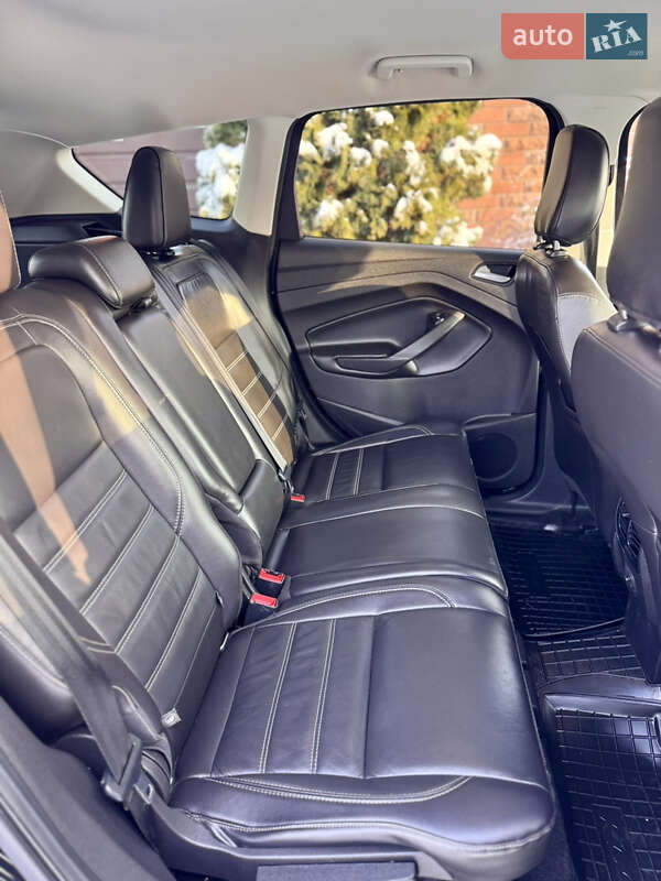 Внедорожник / Кроссовер Ford Escape 2018 в Киеве фото 40 Внедорожник / Кроссовер Ford Escape 2018 в Киеве