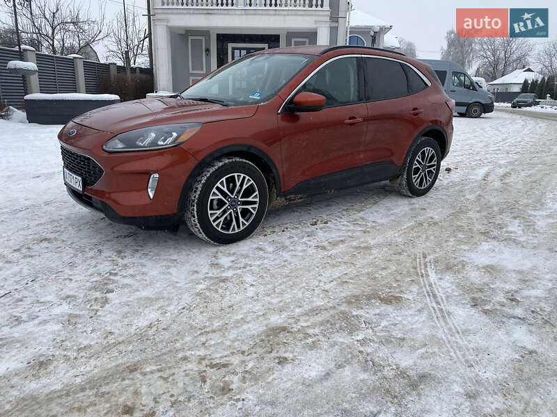 Внедорожник / Кроссовер Ford Escape 2019 в Киеве