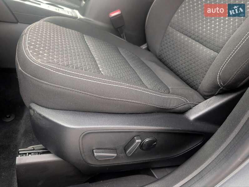 Внедорожник / Кроссовер Ford Escape 2023 в Борисполе