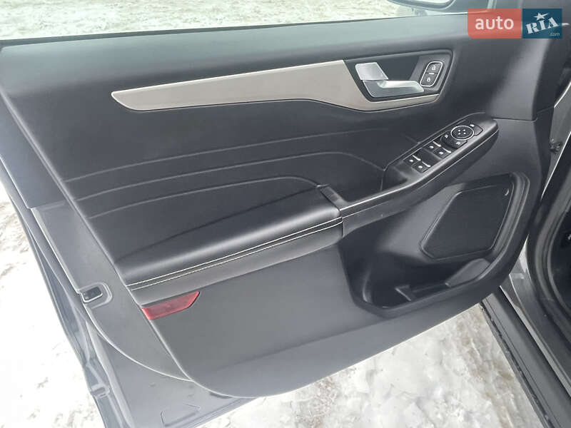 Внедорожник / Кроссовер Ford Escape 2021 в Львове