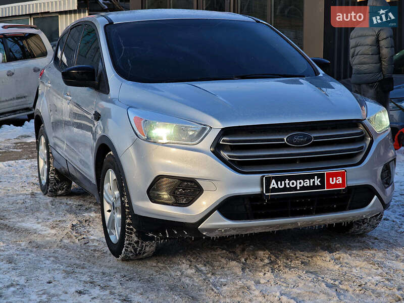Внедорожник / Кроссовер Ford Escape 2015 в Харькове