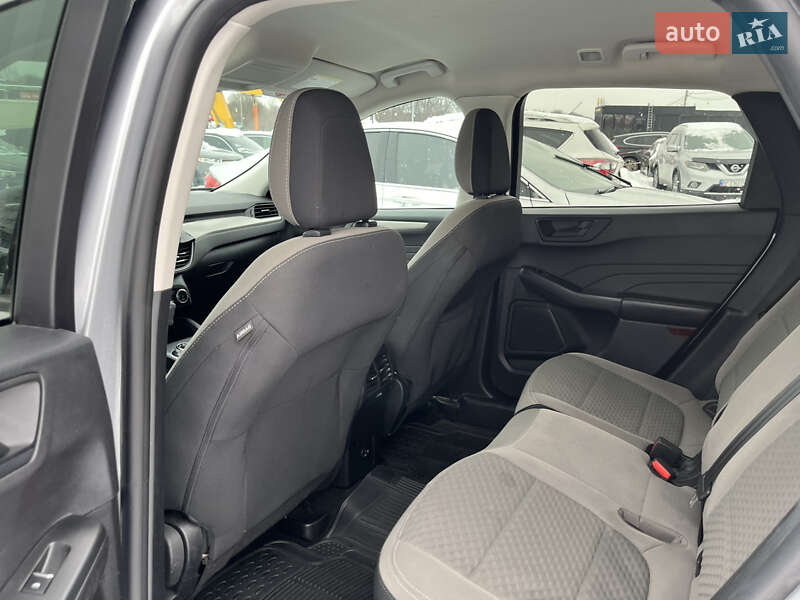 Внедорожник / Кроссовер Ford Escape 2021 в Львове