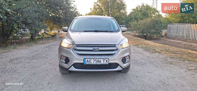 Позашляховик / Кросовер Ford Escape 2016 в Нікополі фото 2 Позашляховик / Кросовер Ford Escape 2016 в Нікополі