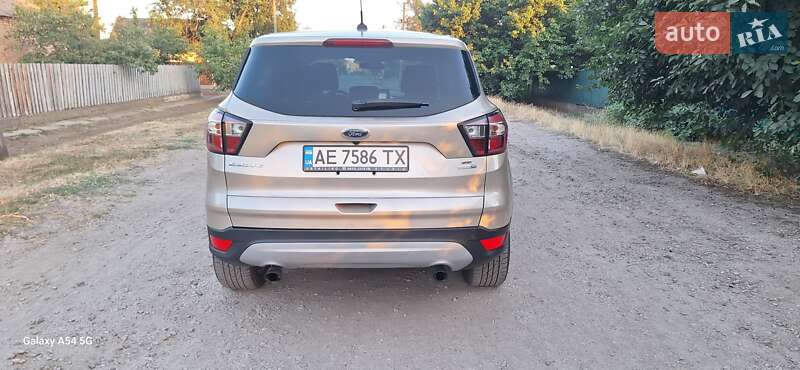 Позашляховик / Кросовер Ford Escape 2016 в Нікополі фото 5 Позашляховик / Кросовер Ford Escape 2016 в Нікополі