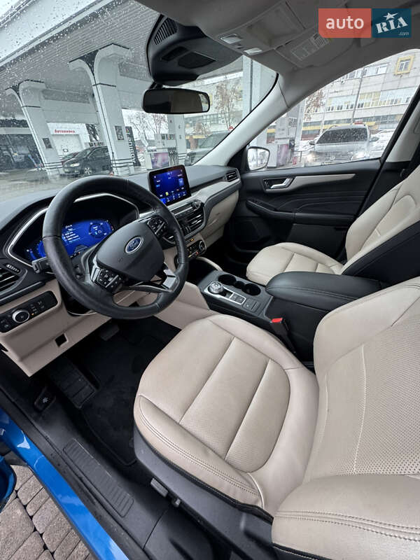 Позашляховик / Кросовер Ford Escape 2021 в Києві