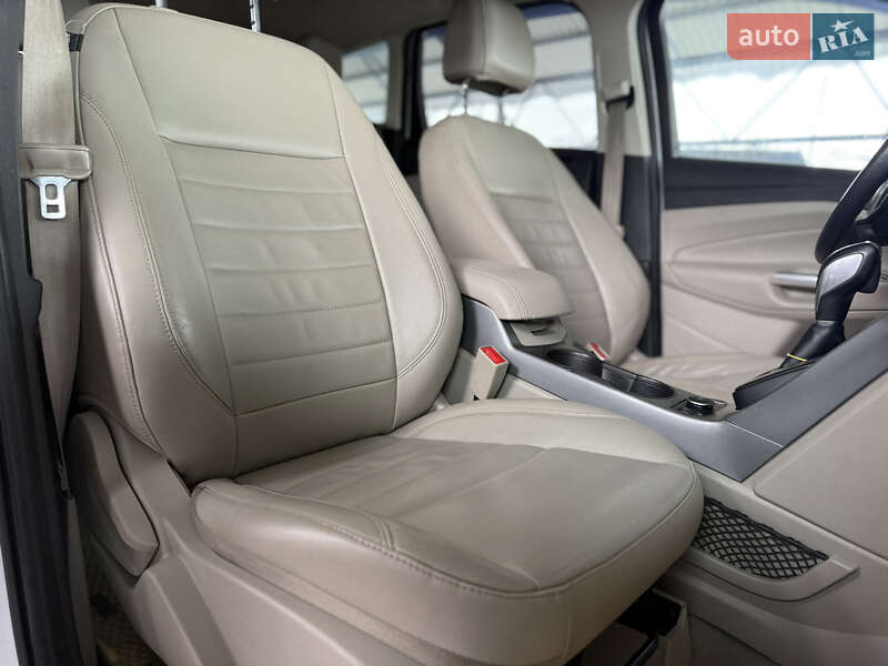 Внедорожник / Кроссовер Ford Escape 2014 в Ивано-Франковске