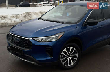 Внедорожник / Кроссовер Ford Escape 2023 в Львове