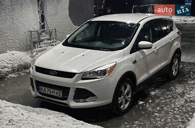 Позашляховик / Кросовер Ford Escape 2015 в Києві
