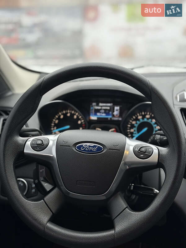 Внедорожник / Кроссовер Ford Escape 2016 в Лубнах фото 34 Внедорожник / Кроссовер Ford Escape 2016 в Лубнах