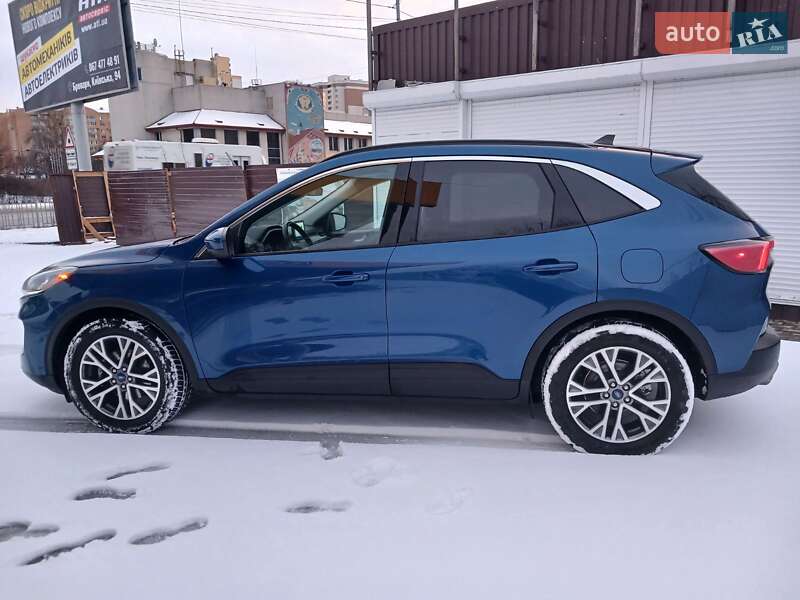 Позашляховик / Кросовер Ford Escape 2022 в Броварах