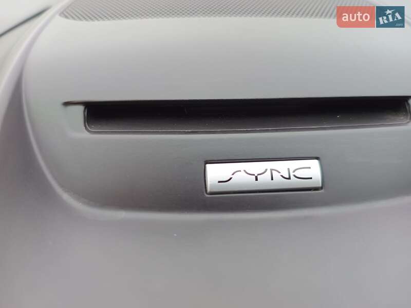 Позашляховик / Кросовер Ford Escape 2017 в Тернополі