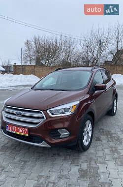 Внедорожник / Кроссовер Ford Escape 2018 в Дубно