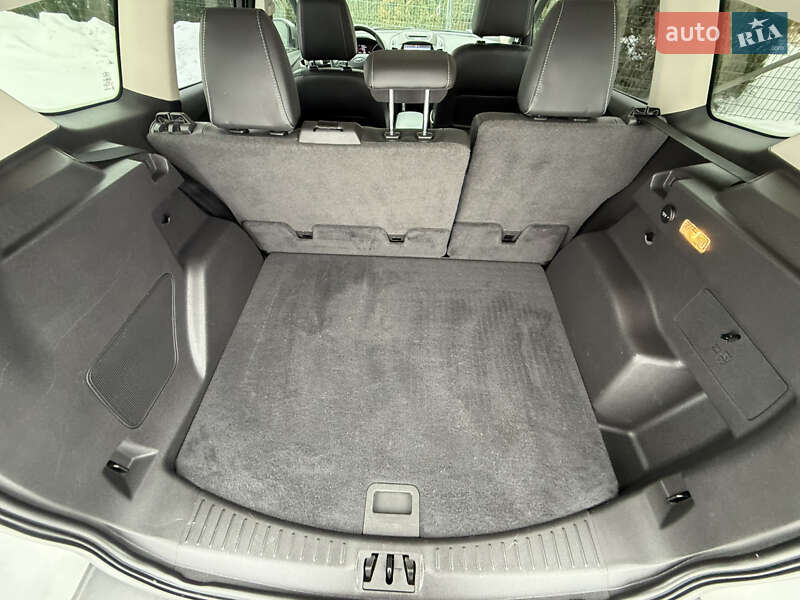 Позашляховик / Кросовер Ford Escape 2017 в Стрию фото 43 Позашляховик / Кросовер Ford Escape 2017 в Стрию