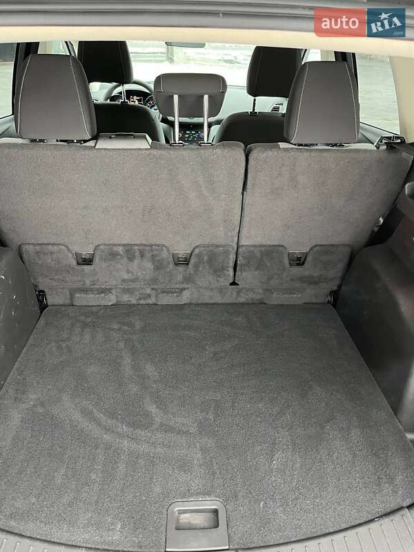 Позашляховик / Кросовер Ford Escape 2017 в Львові