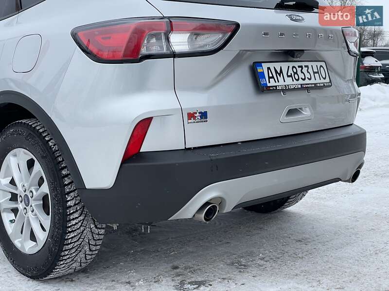 Внедорожник / Кроссовер Ford Escape 2020 в Бердичеве