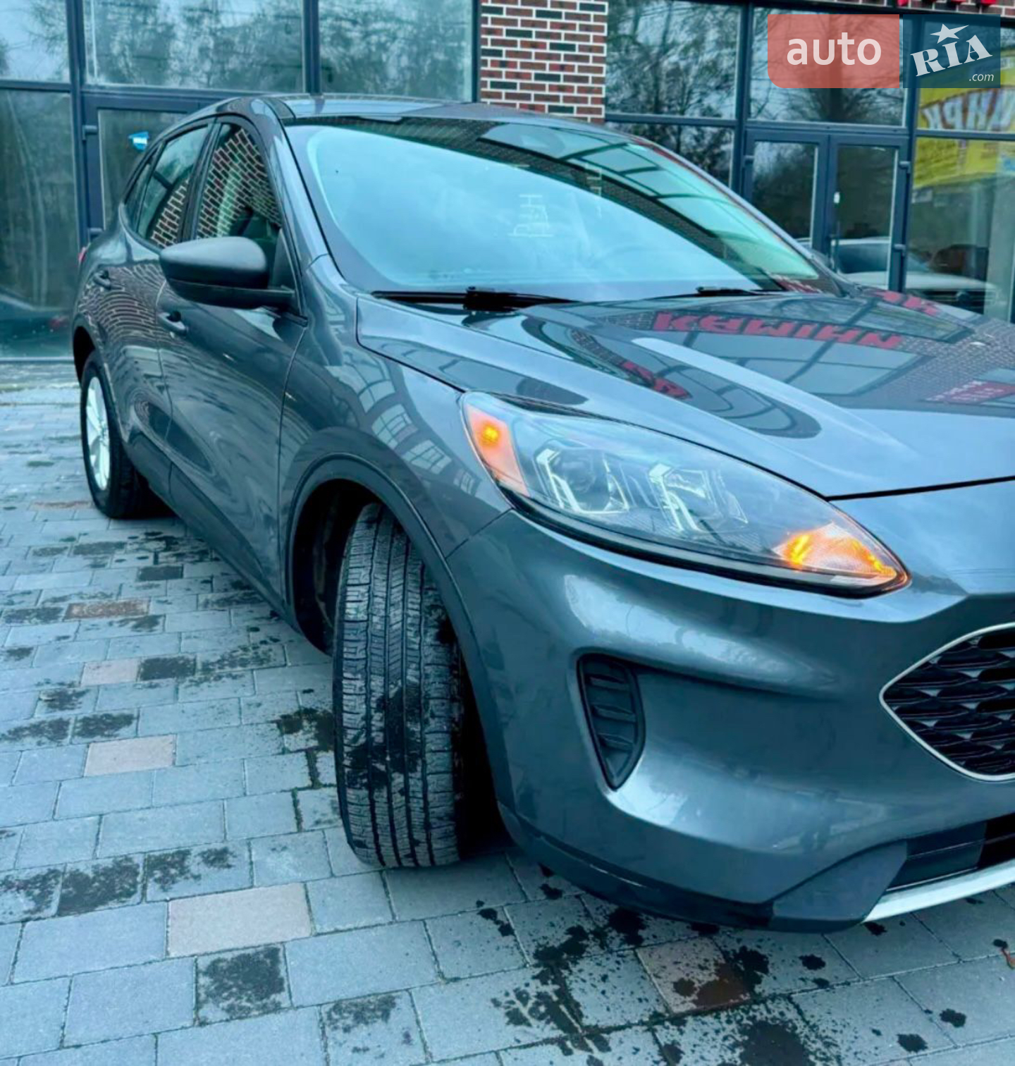 2021 Ford Escape - мініатюра 2