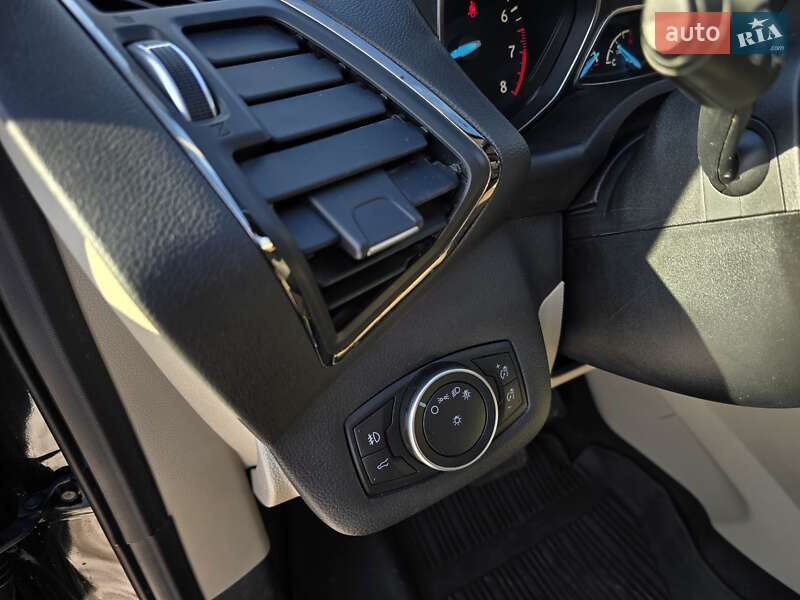 Внедорожник / Кроссовер Ford Escape 2017 в Павлограде фото 10 Внедорожник / Кроссовер Ford Escape 2017 в Павлограде