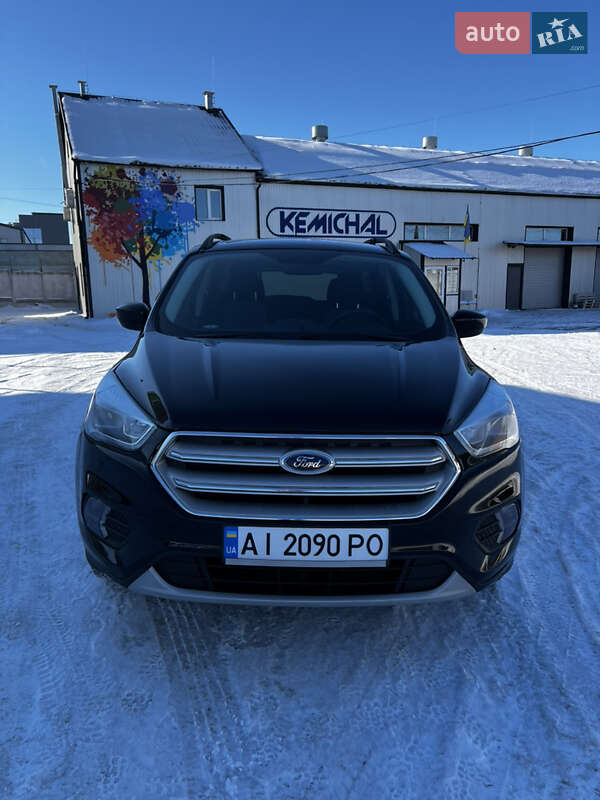 Внедорожник / Кроссовер Ford Escape 2017 в Белой Церкви