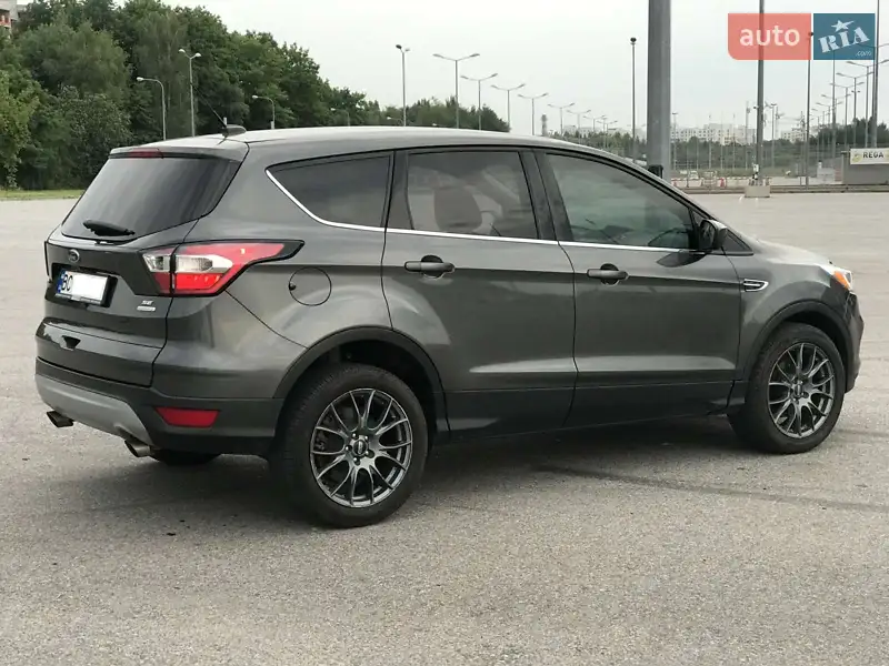 Ford Escape