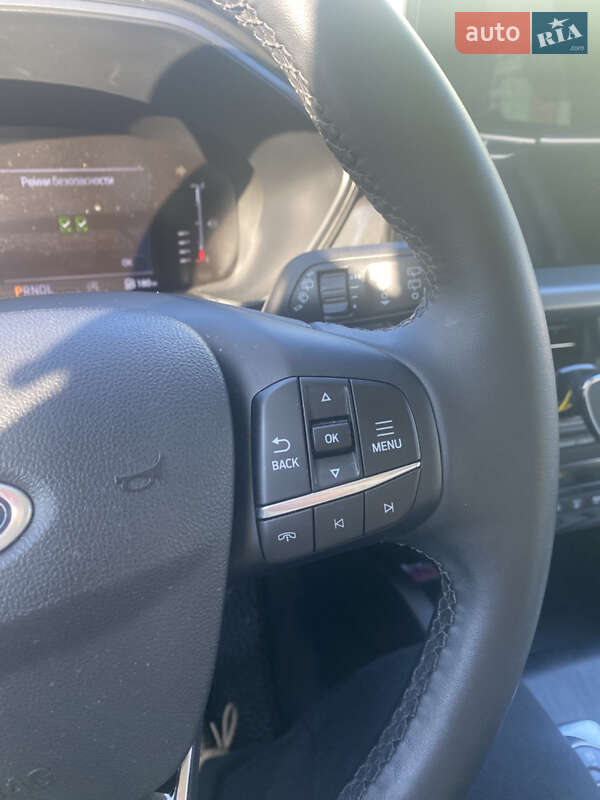 Внедорожник / Кроссовер Ford Escape 2024 в Чернигове