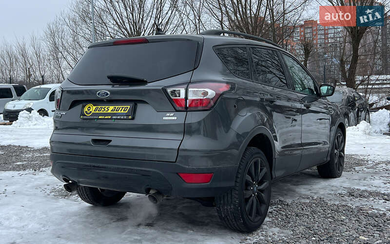 Позашляховик / Кросовер Ford Escape 2018 в Львові