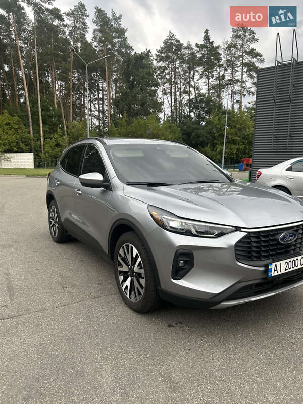 Позашляховик / Кросовер Ford Escape 2024 в Києві